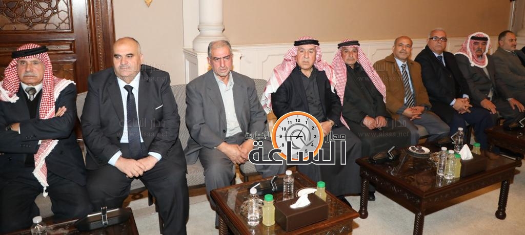 Madar Al-Saa Images 0.4279842596128234