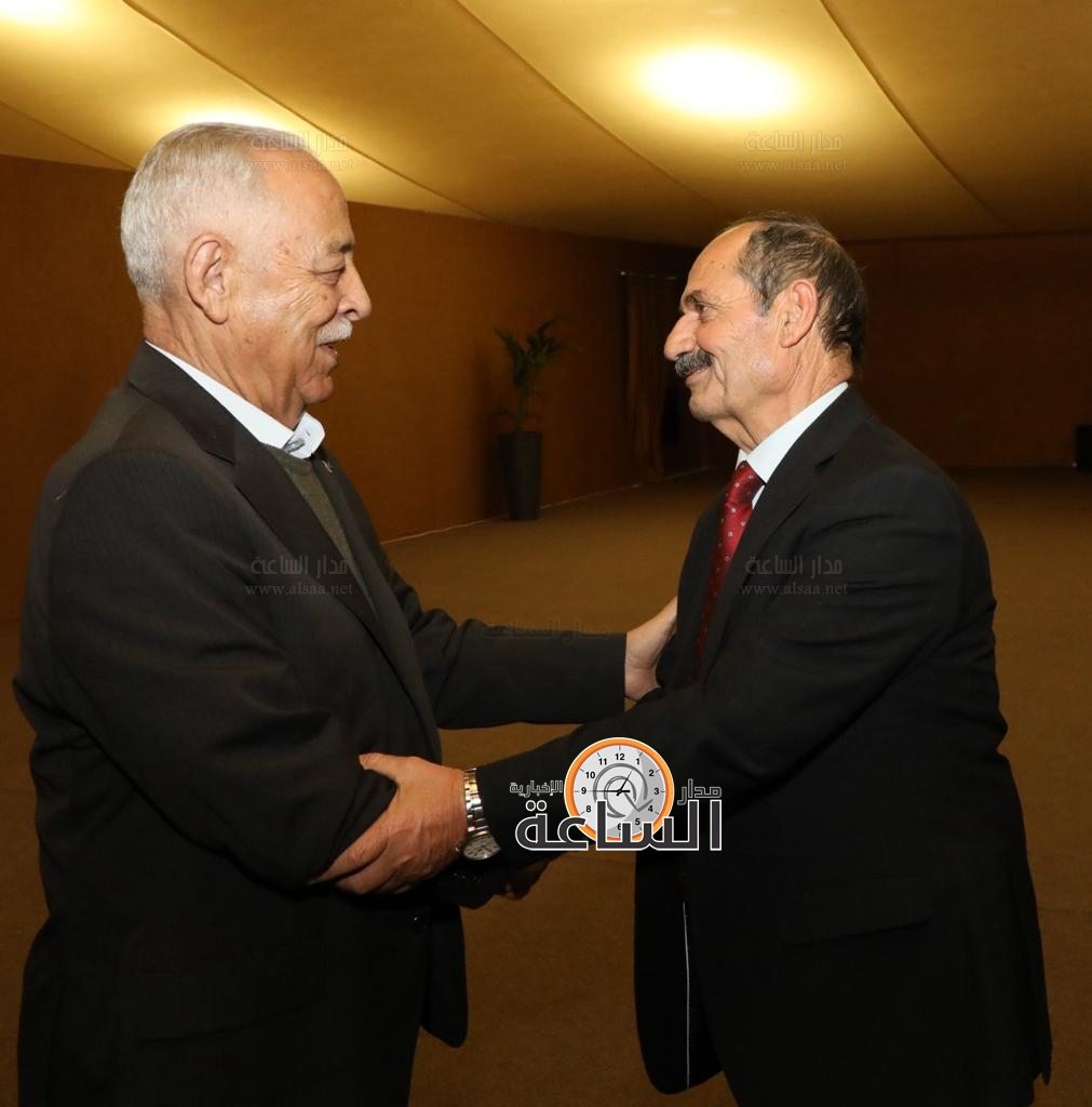 Madar Al-Saa Images 0.783825226936187