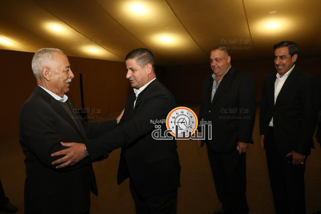 Madar Al-Saa Images 0.023062440694997743