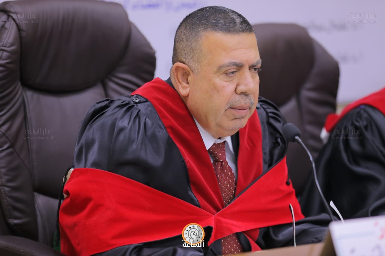 Madar Al-Saa Images 0.9831851387271209