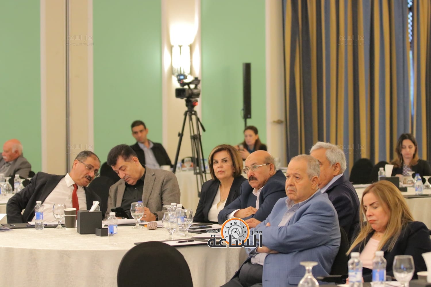 Madar Al-Saa Images 0.27634998692648893