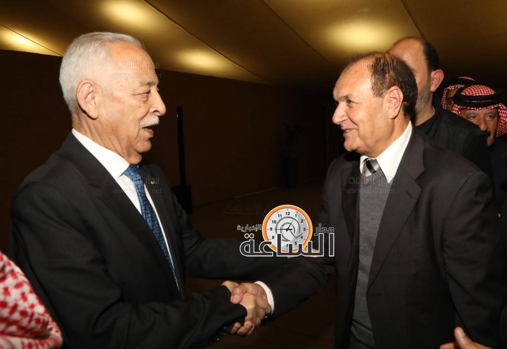 Madar Al-Saa Images 0.7800866870138721