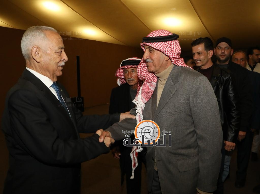 Madar Al-Saa Images 0.4952558260261639