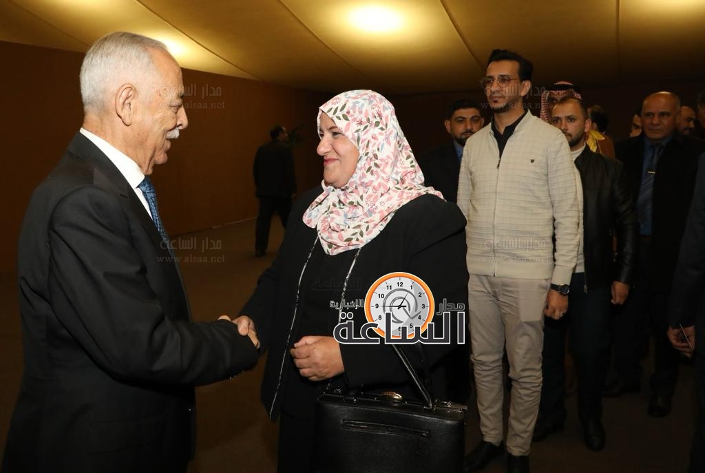 Madar Al-Saa Images 0.570484043305963