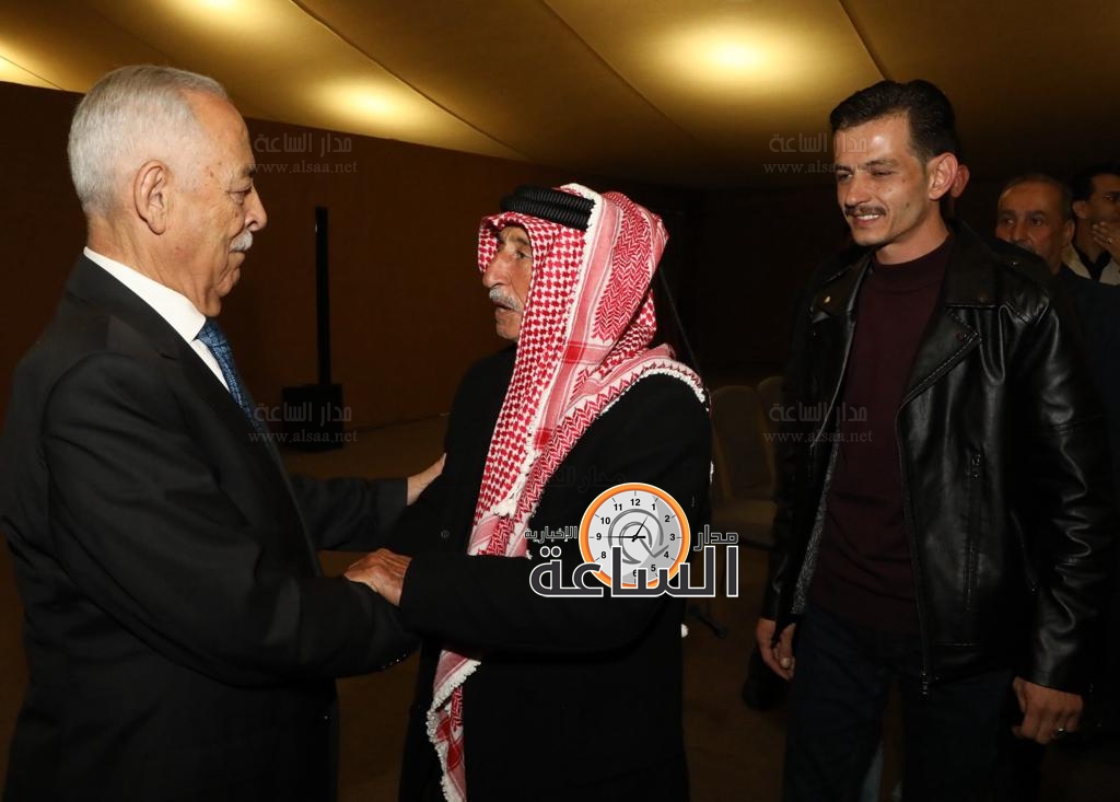 Madar Al-Saa Images 0.2577909398307441