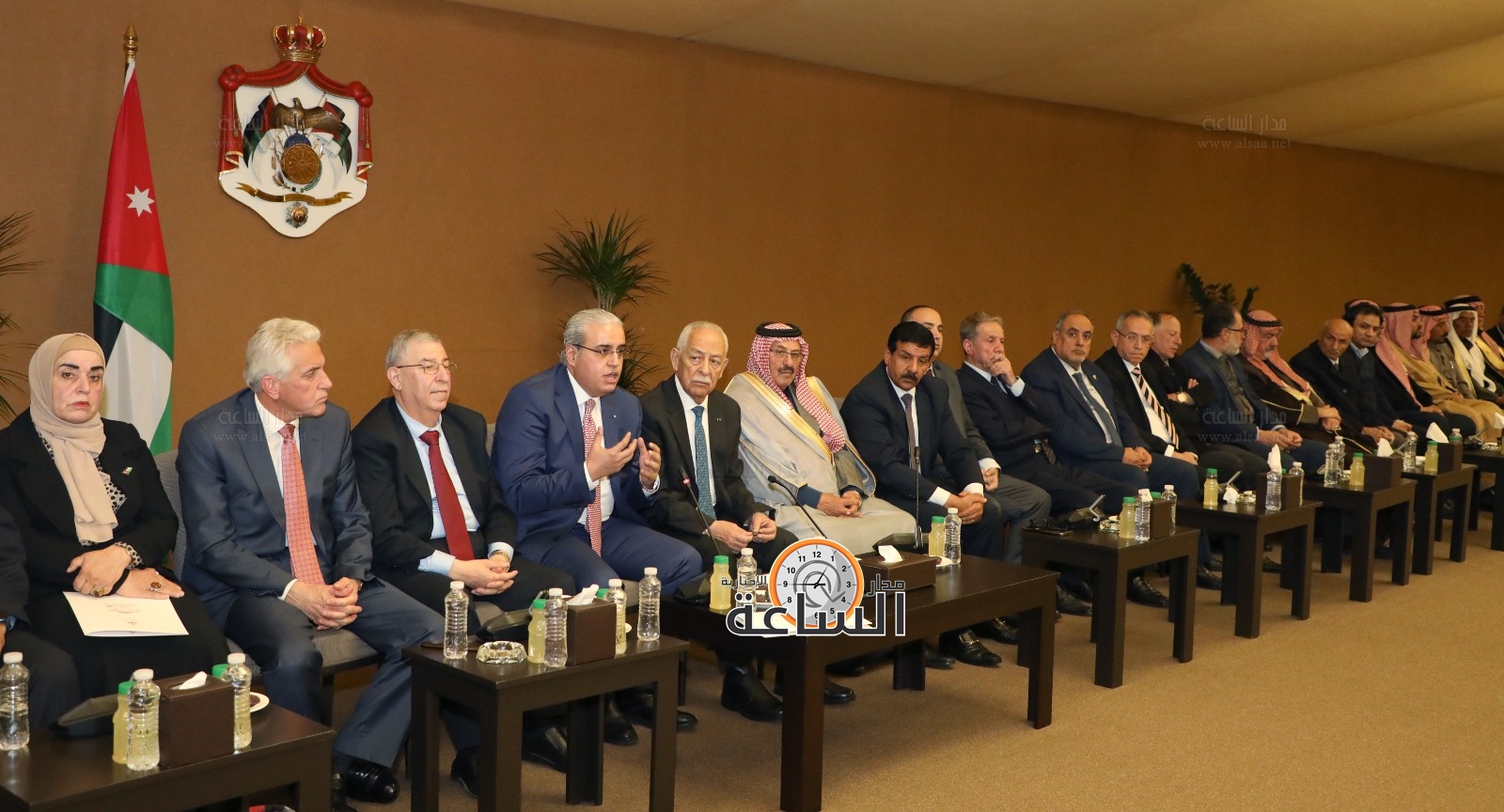 Madar Al-Saa Images 0.038467997068523996