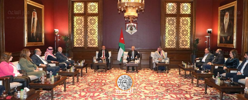 Madar Al-Saa Images 0.7800841598750472