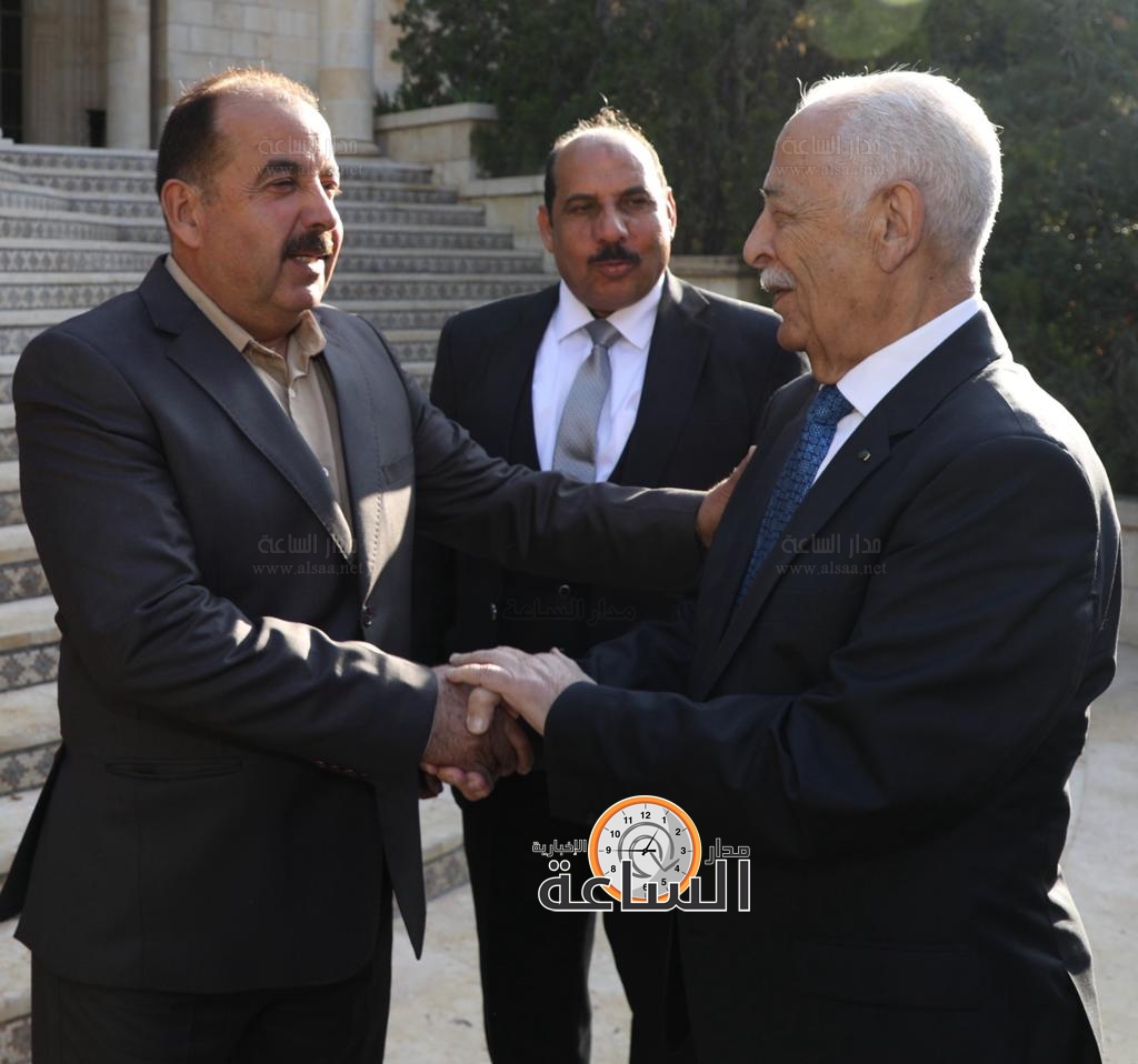 Madar Al-Saa Images 0.35000615601362606