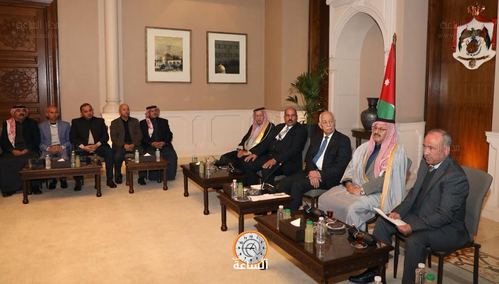 Madar Al-Saa Images 0.8943835370830413