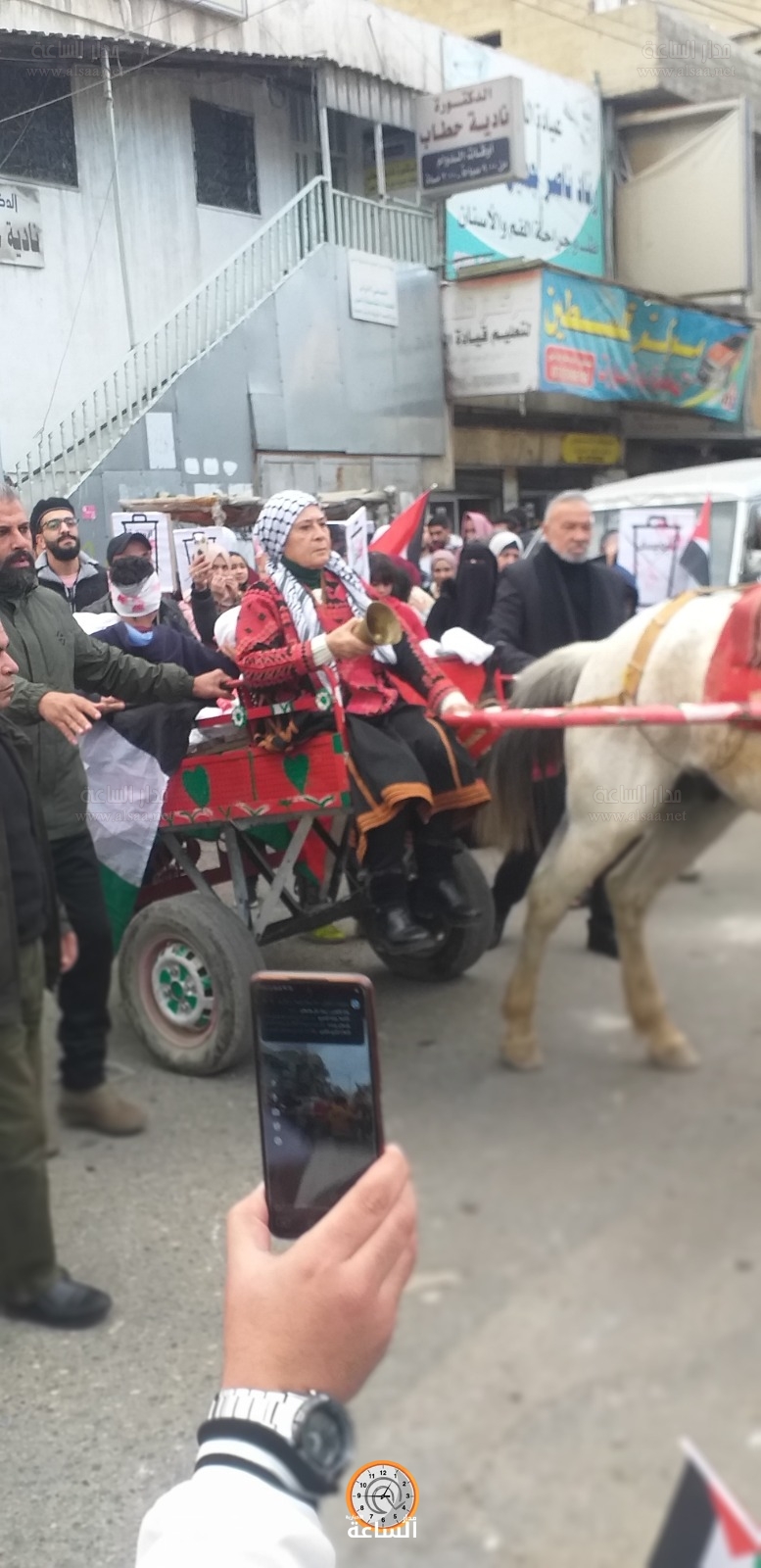 Madar Al-Saa Images 0.8876676040810176