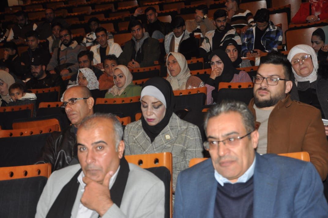 Madar Al-Saa Images 0.6381179438739268