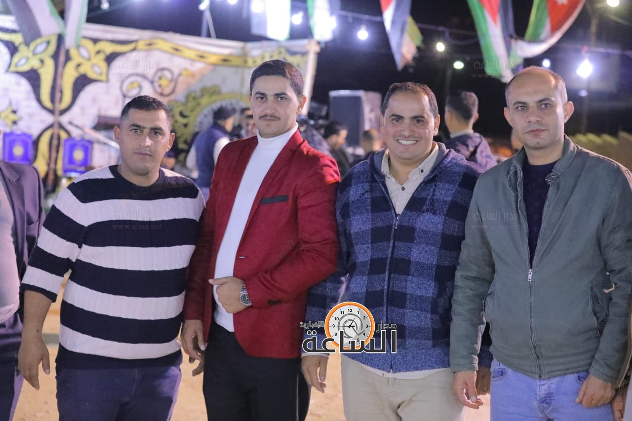 Madar Al-Saa Images 0.4114066321783696