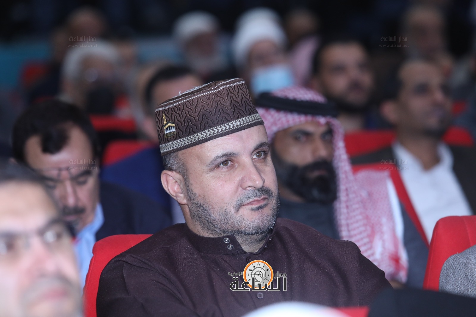 Madar Al-Saa Images 0.960585188634816