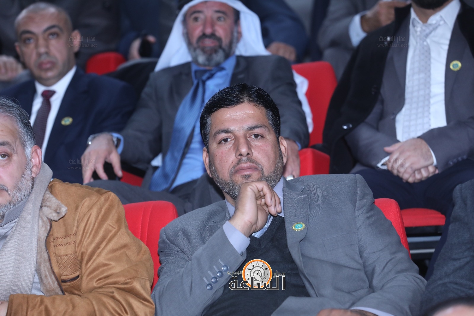 Madar Al-Saa Images 0.5649322114777611