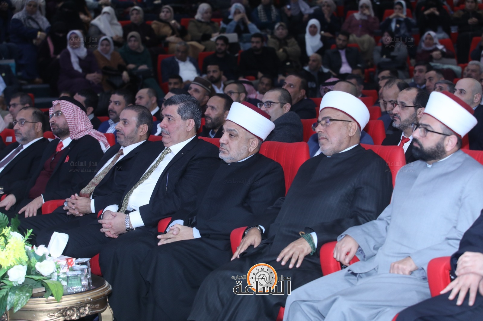 Madar Al-Saa Images 0.8361858593752496