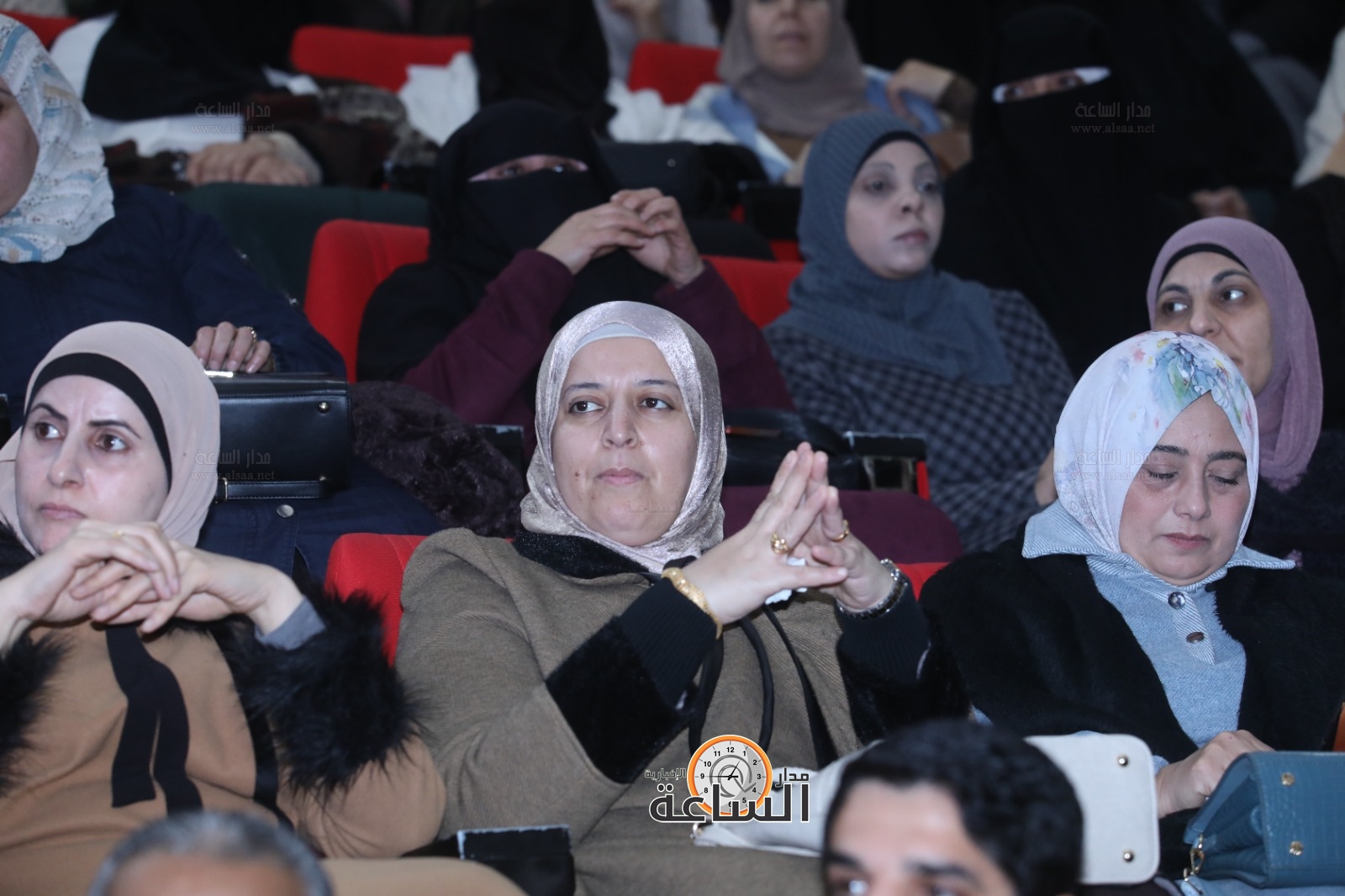 Madar Al-Saa Images 0.31992142846497407