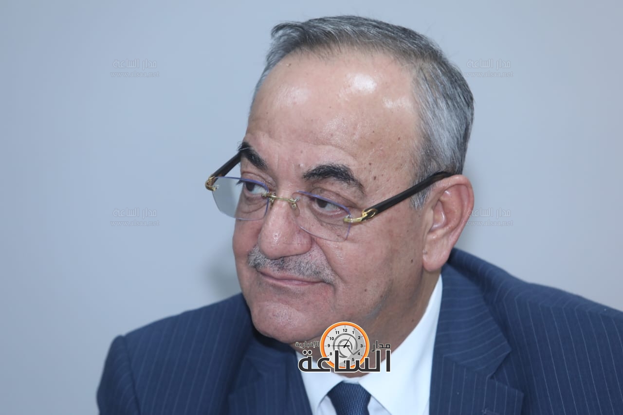 Madar Al-Saa Images 0.5796371421949149