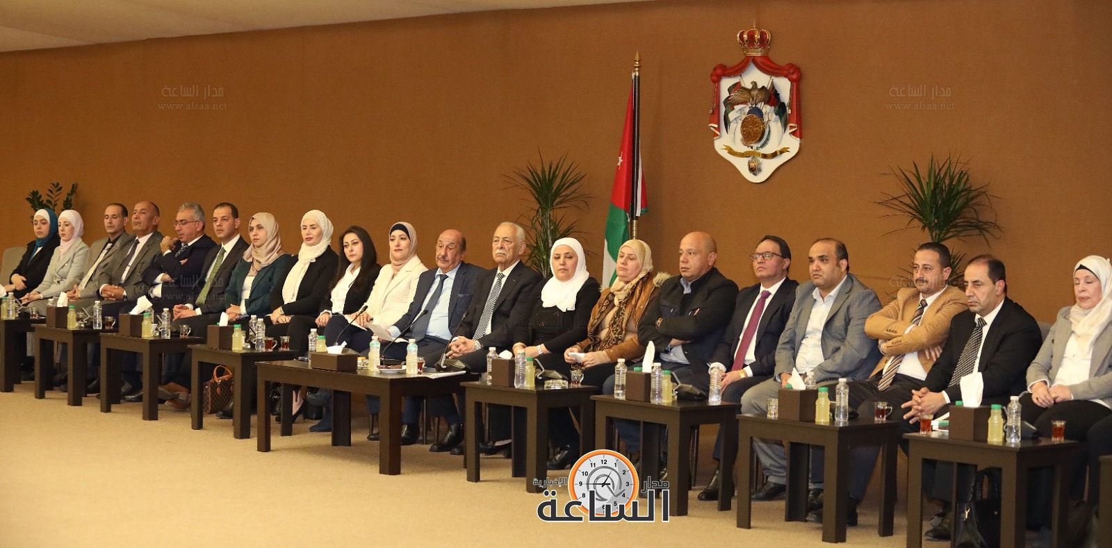 Madar Al-Saa Images 0.25610799072681334