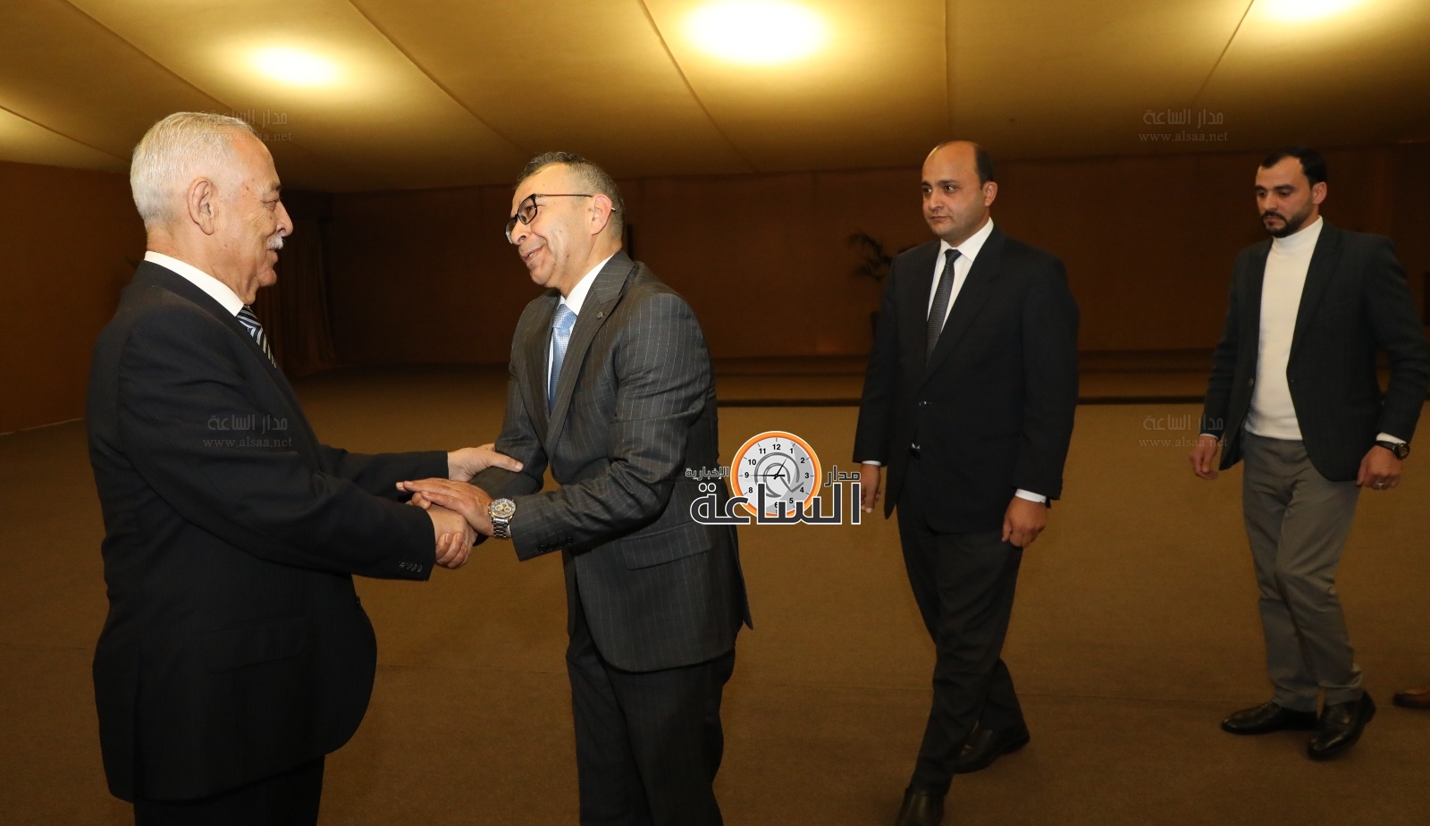 Madar Al-Saa Images 0.6916150148567448