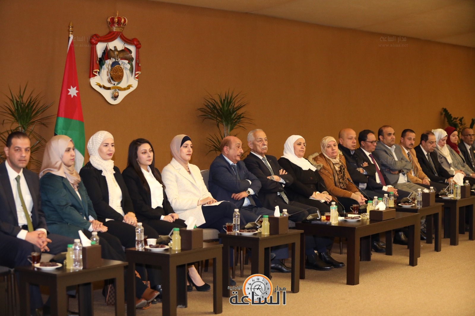 Madar Al-Saa Images 0.17943533522587685