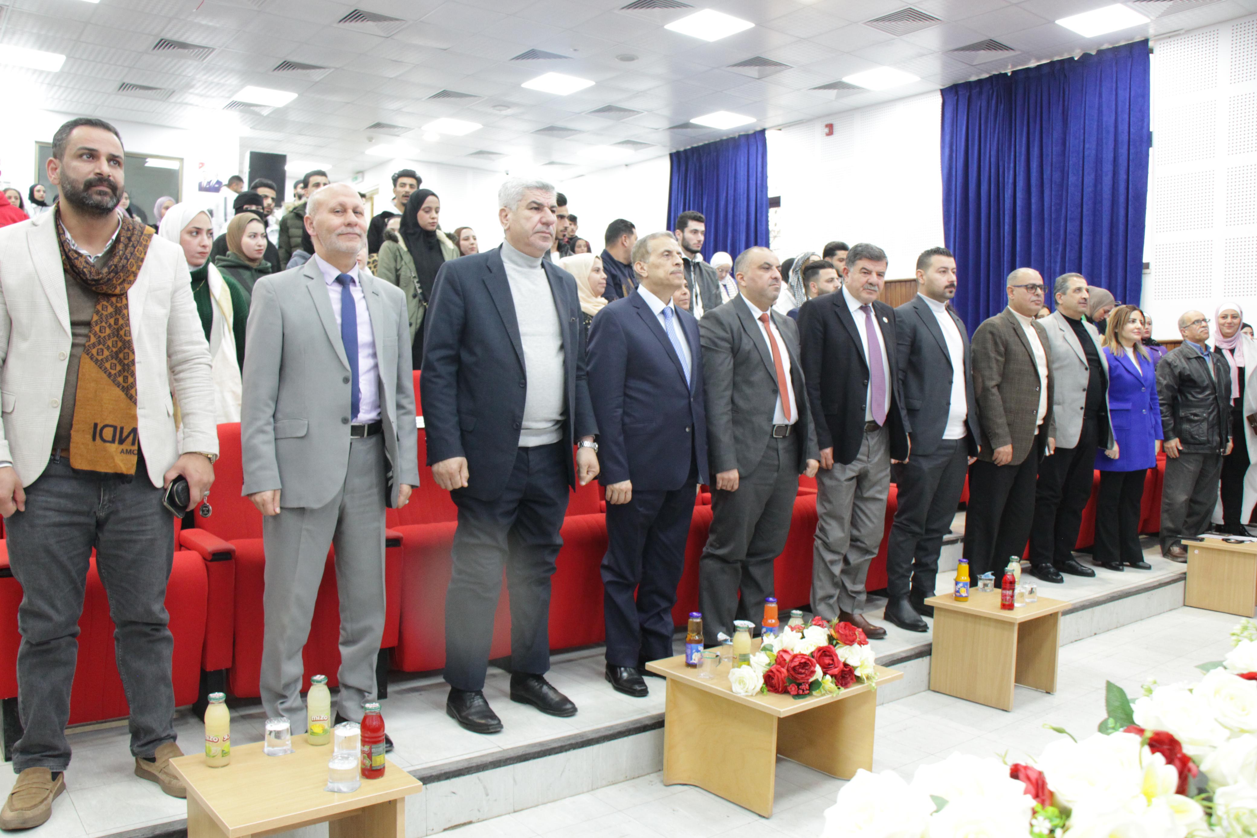 Madar Al-Saa Images 0.3444367159387731