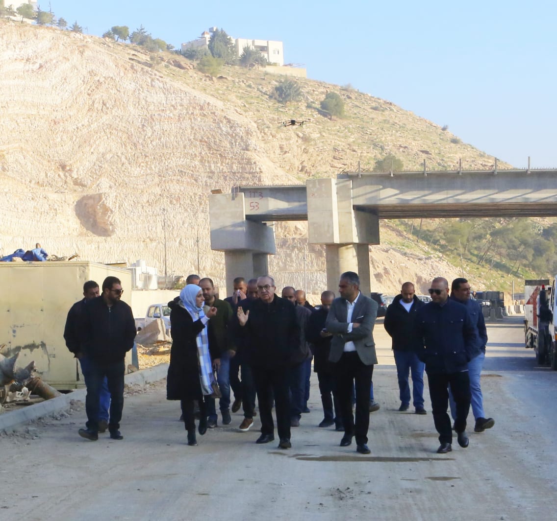 Madar Al-Saa Images 0.5080579697179943