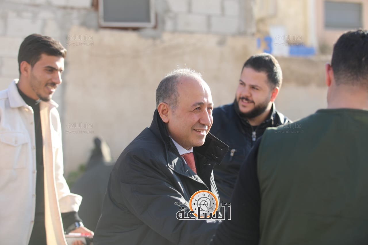 Madar Al-Saa Images 0.3506440027523632