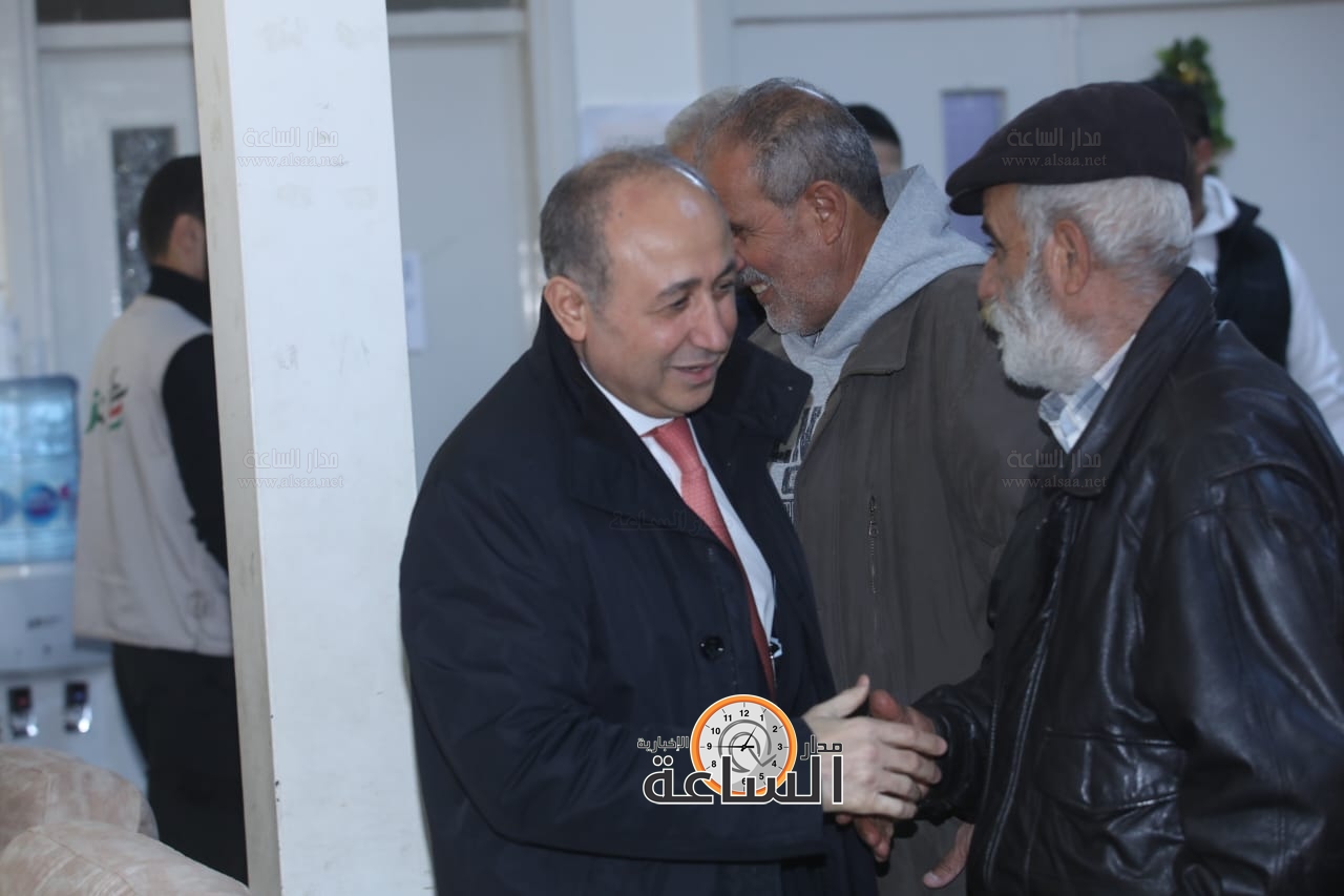 Madar Al-Saa Images 0.879368546743301