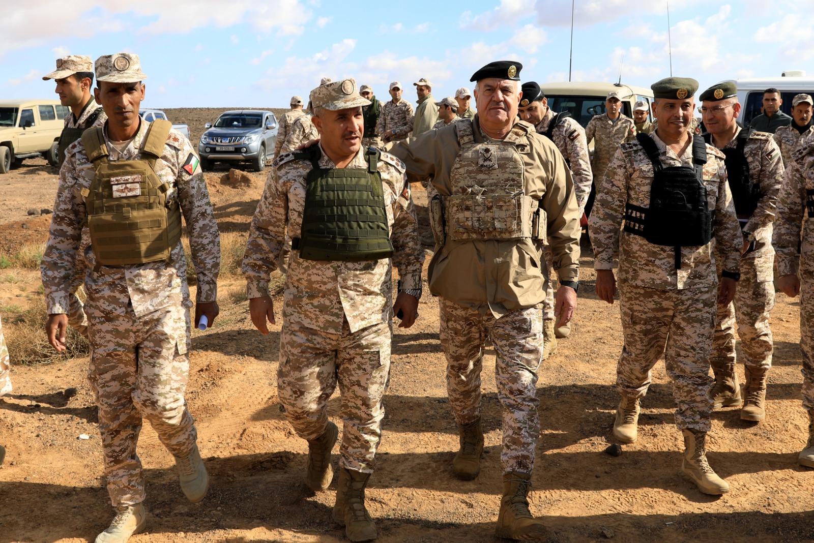 Madar Al-Saa Images 0.6642790677754689