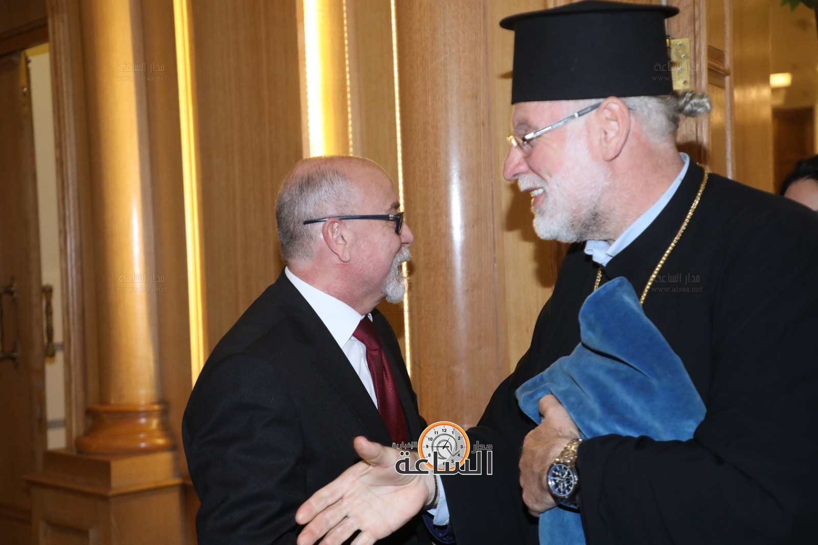 Madar Al-Saa Images 0.9759072747141027