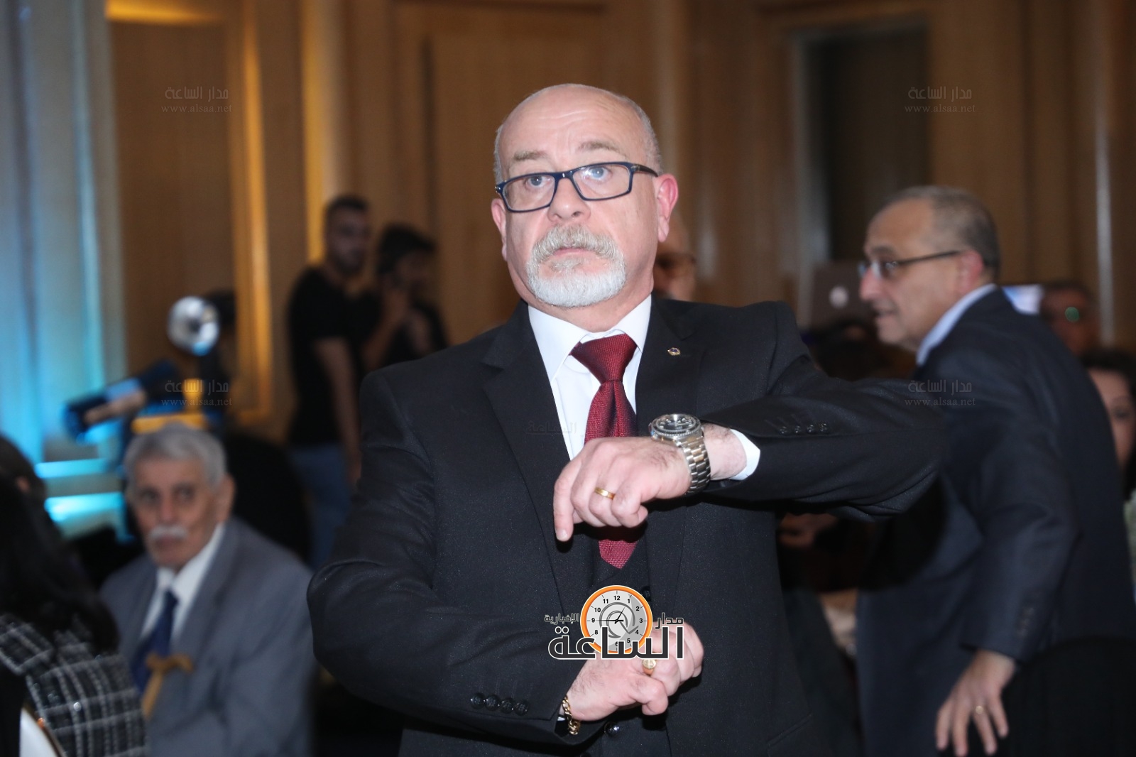 Madar Al-Saa Images 0.16904489020873914