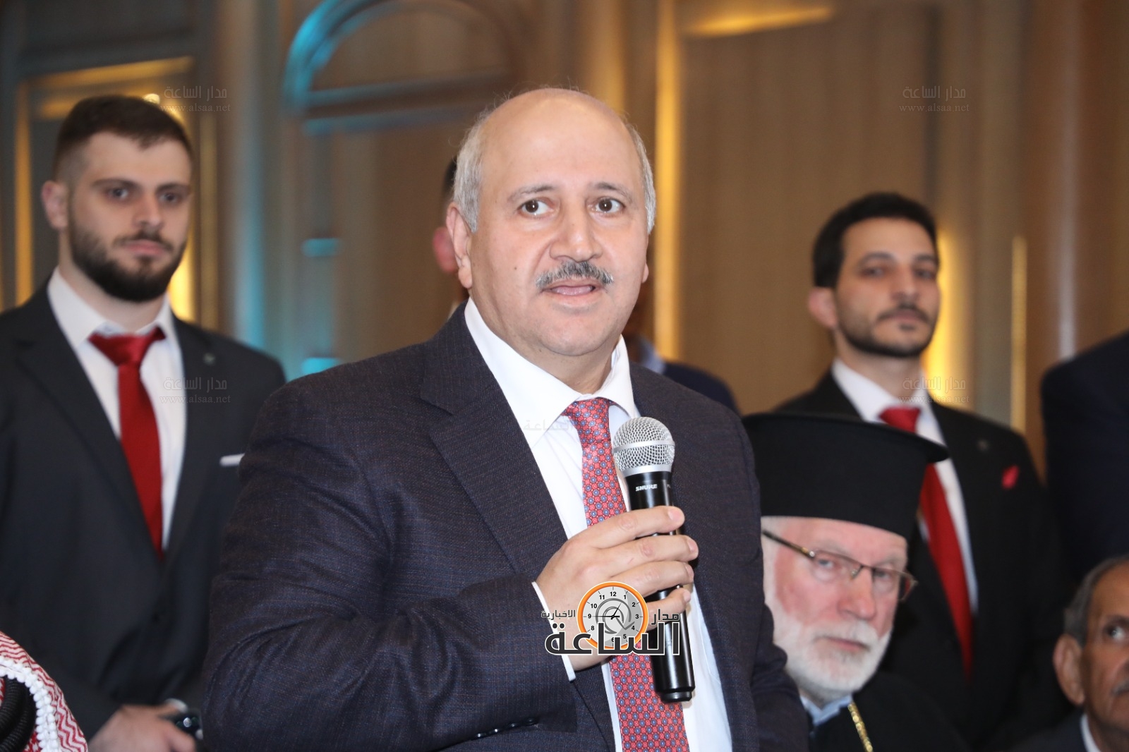 Madar Al-Saa Images 0.36399862349505296