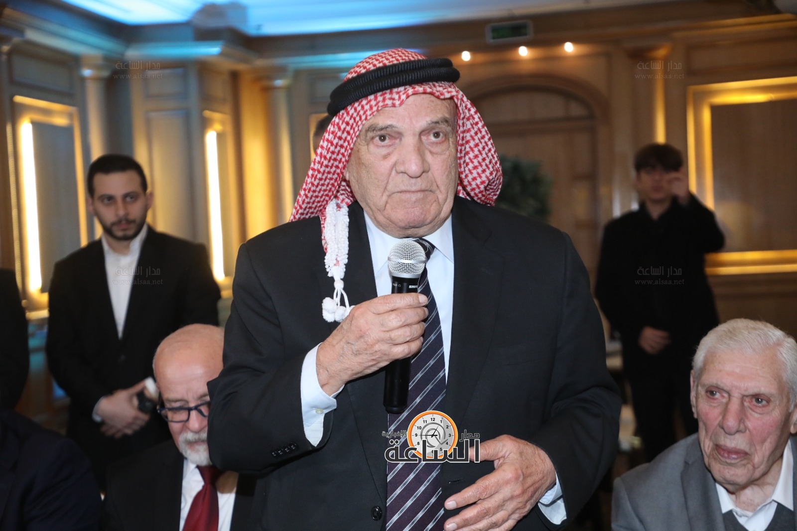 Madar Al-Saa Images 0.5843428357071523