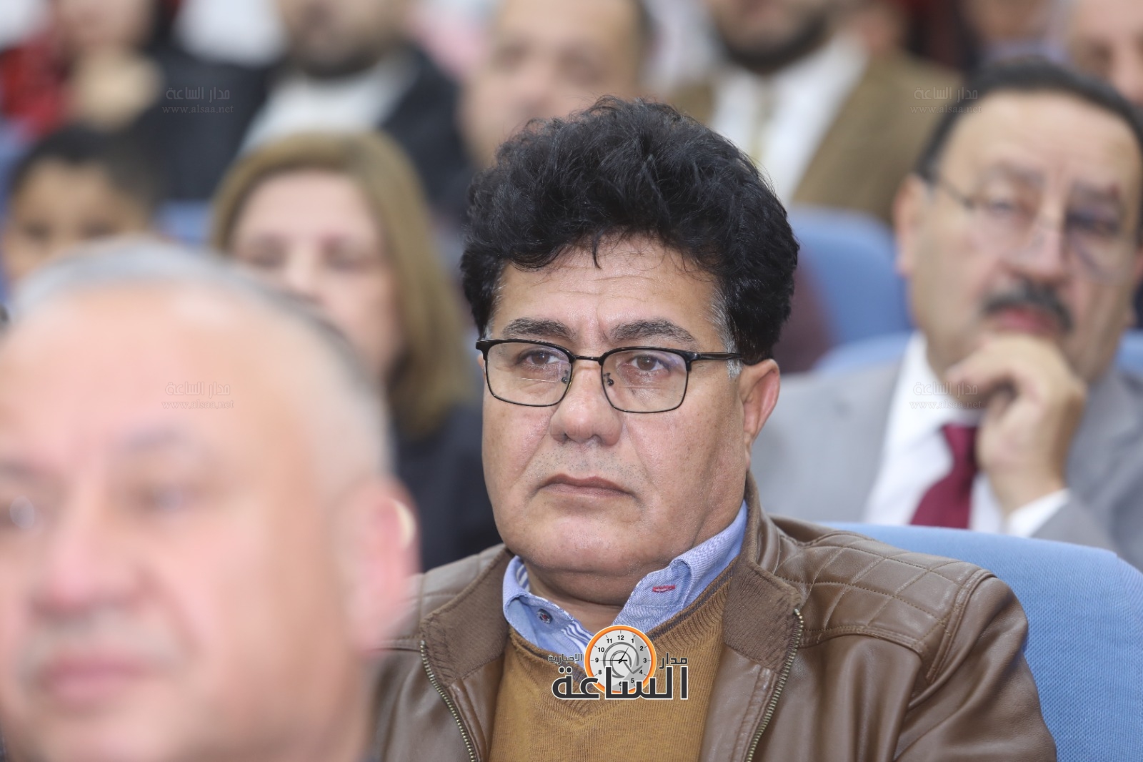 Madar Al-Saa Images 0.4274202159414835