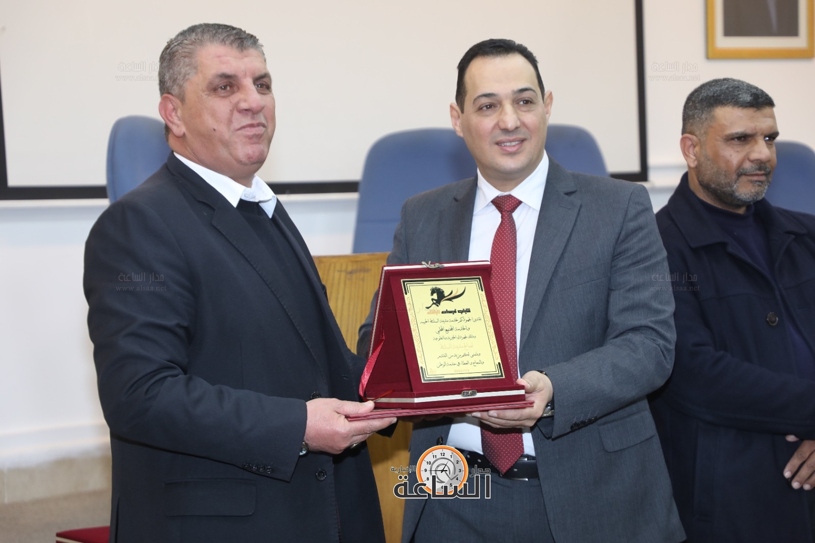 Madar Al-Saa Images 0.6707651546210509