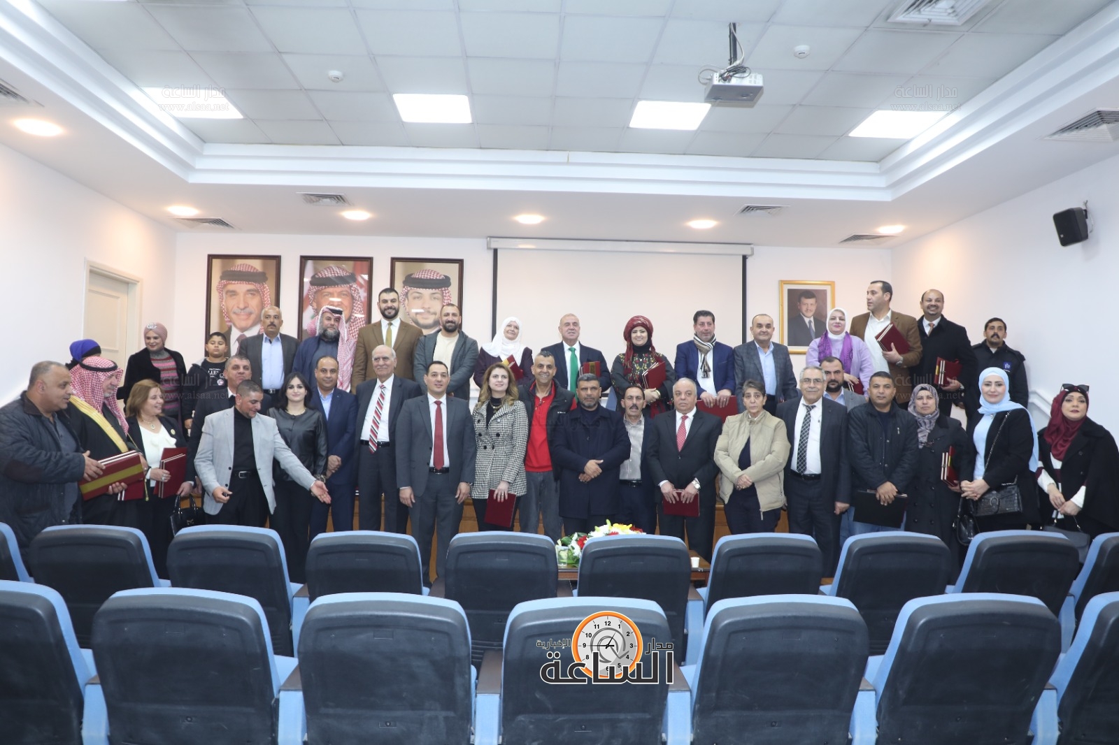 Madar Al-Saa Images 0.6047257462182325