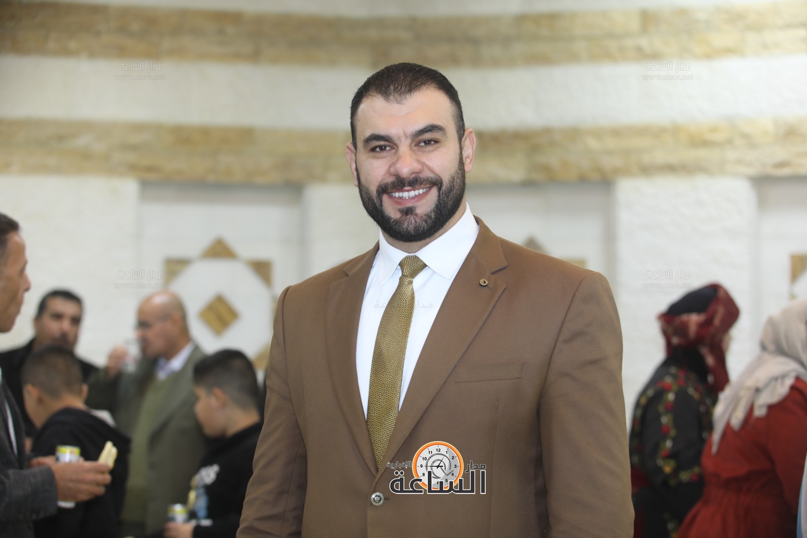 Madar Al-Saa Images 0.7256981205569188