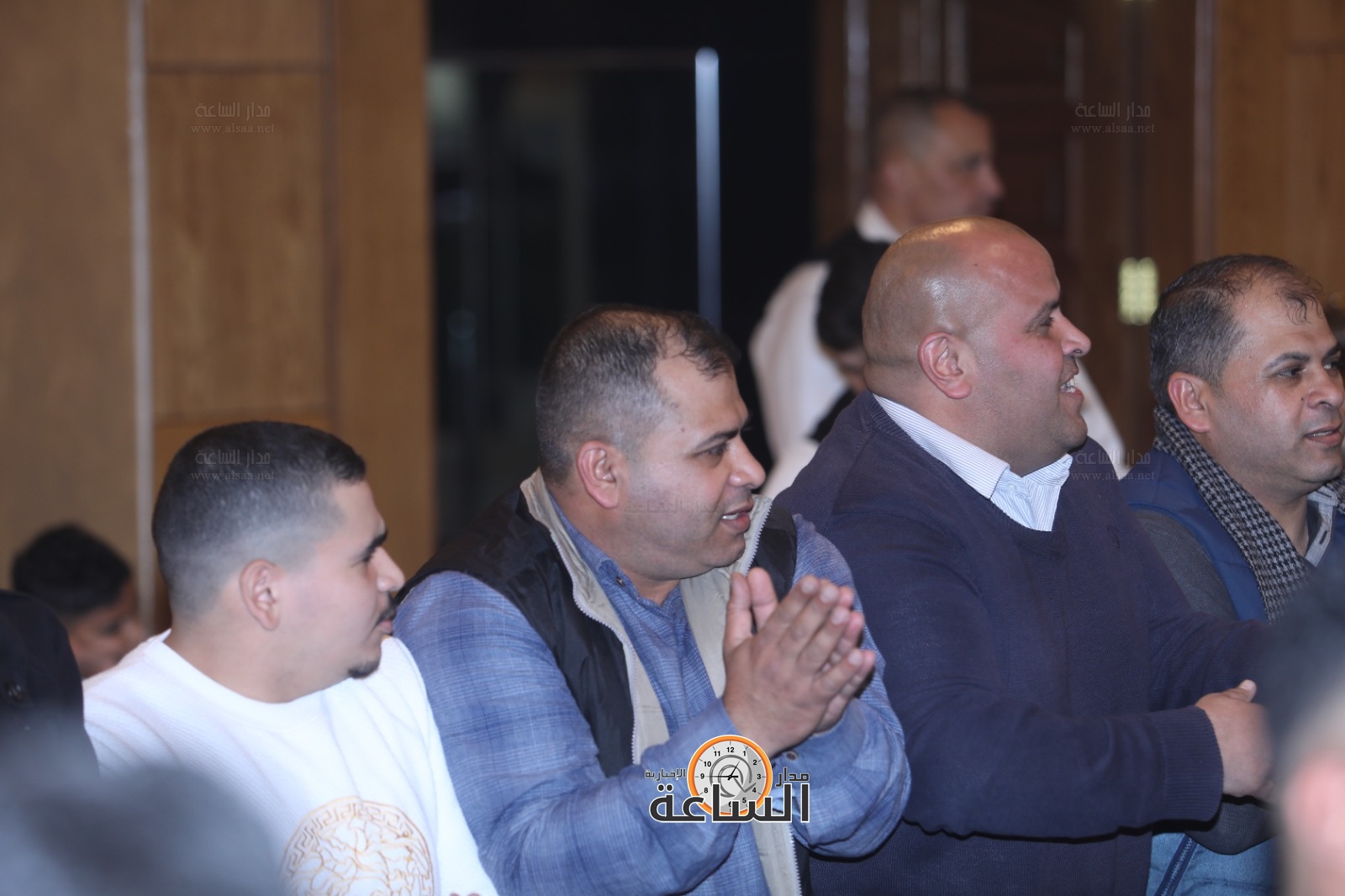 Madar Al-Saa Images 0.7141835482057404