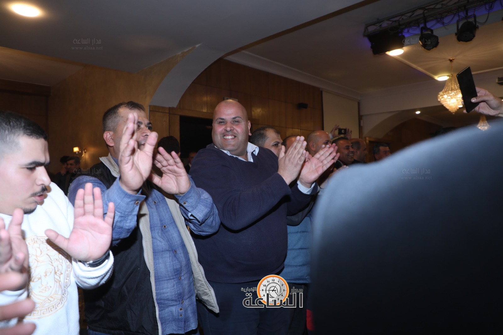 Madar Al-Saa Images 0.3643975710639382