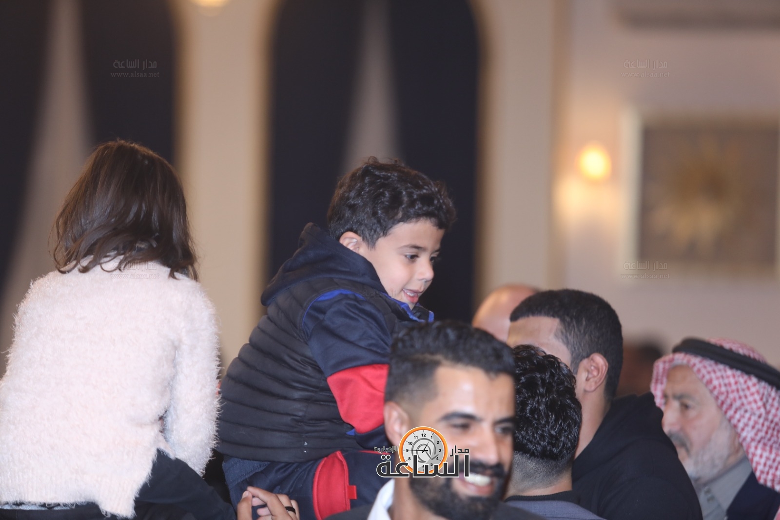 Madar Al-Saa Images 0.08926456138679773