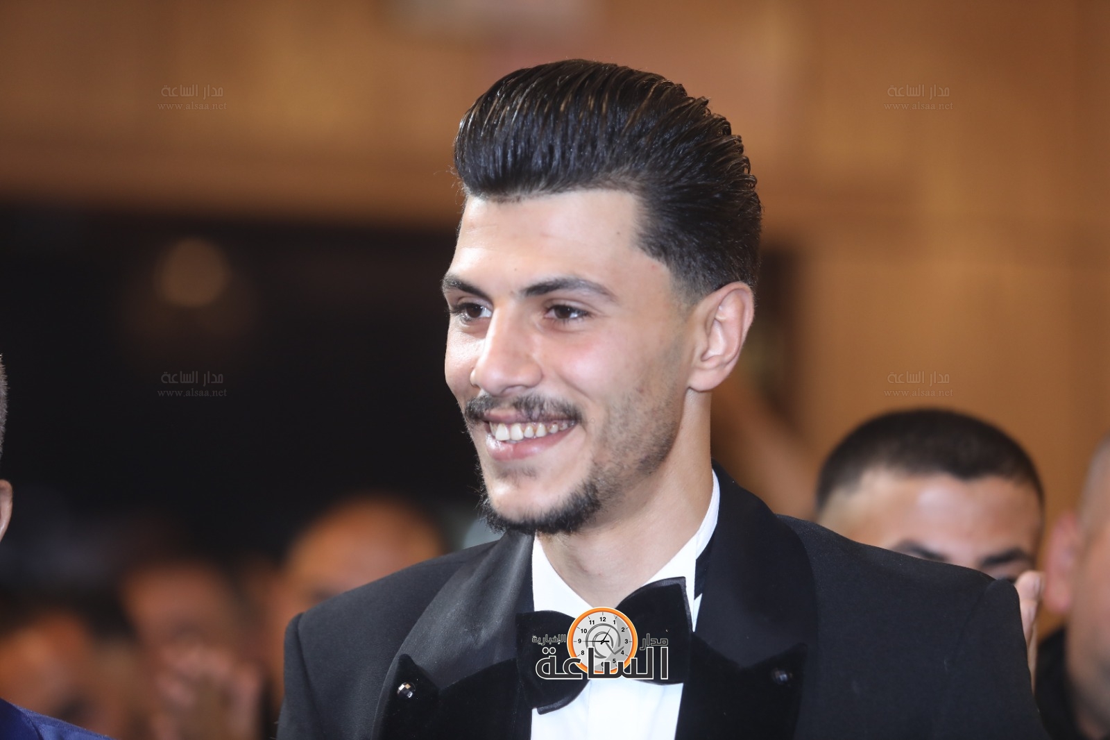 Madar Al-Saa Images 0.7009619404615755