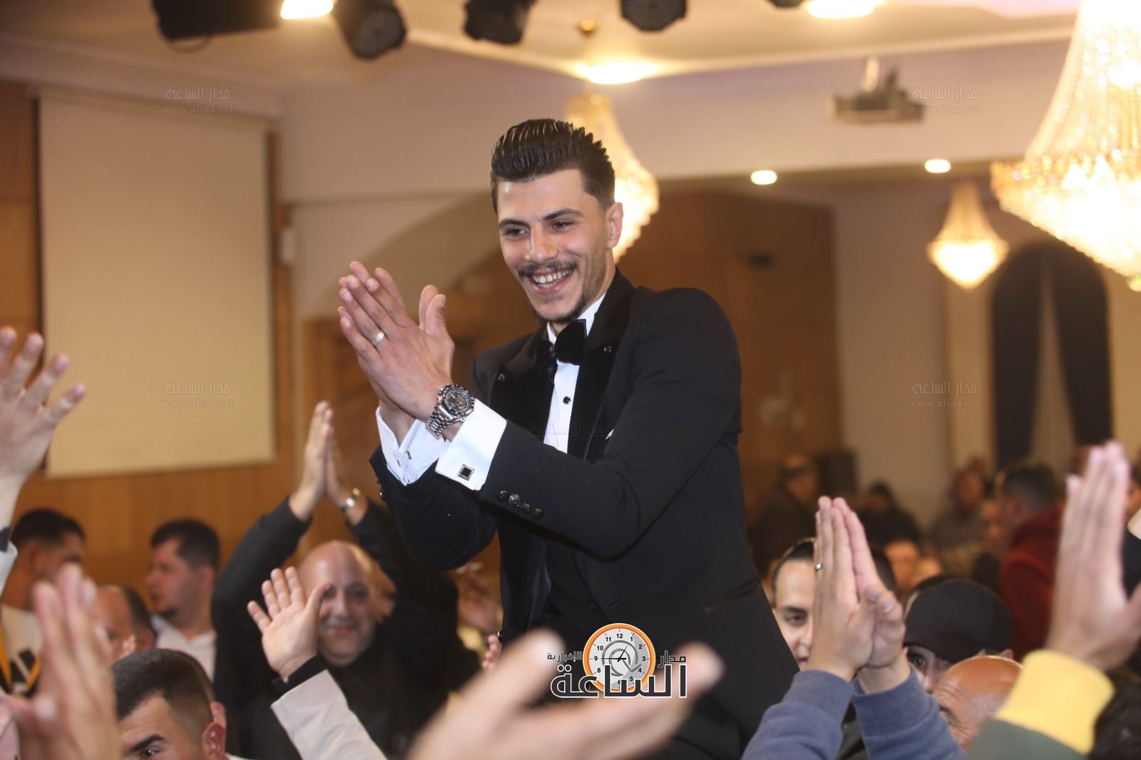 Madar Al-Saa Images 0.15753464816194485