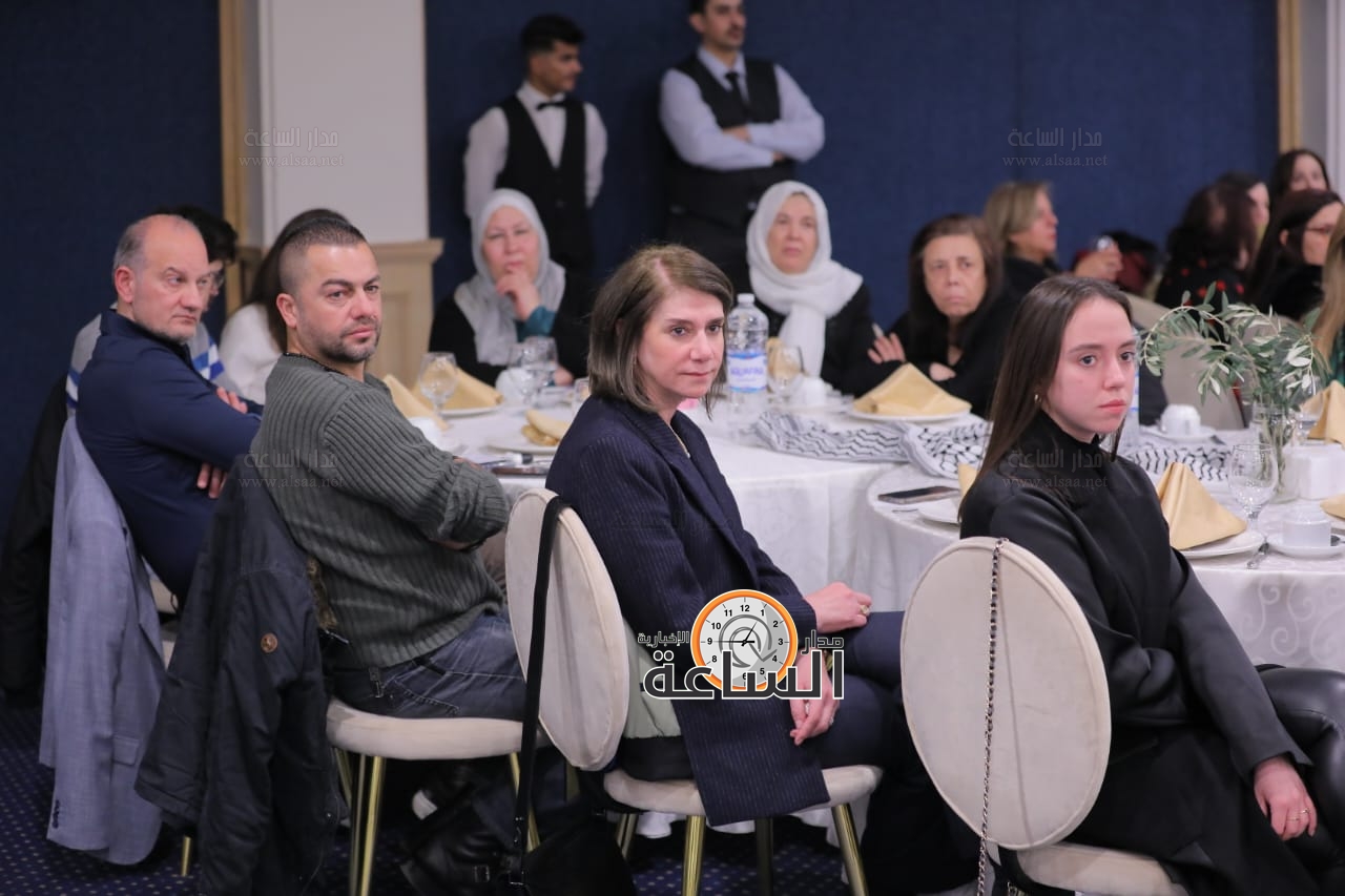 Madar Al-Saa Images 0.37383648938131