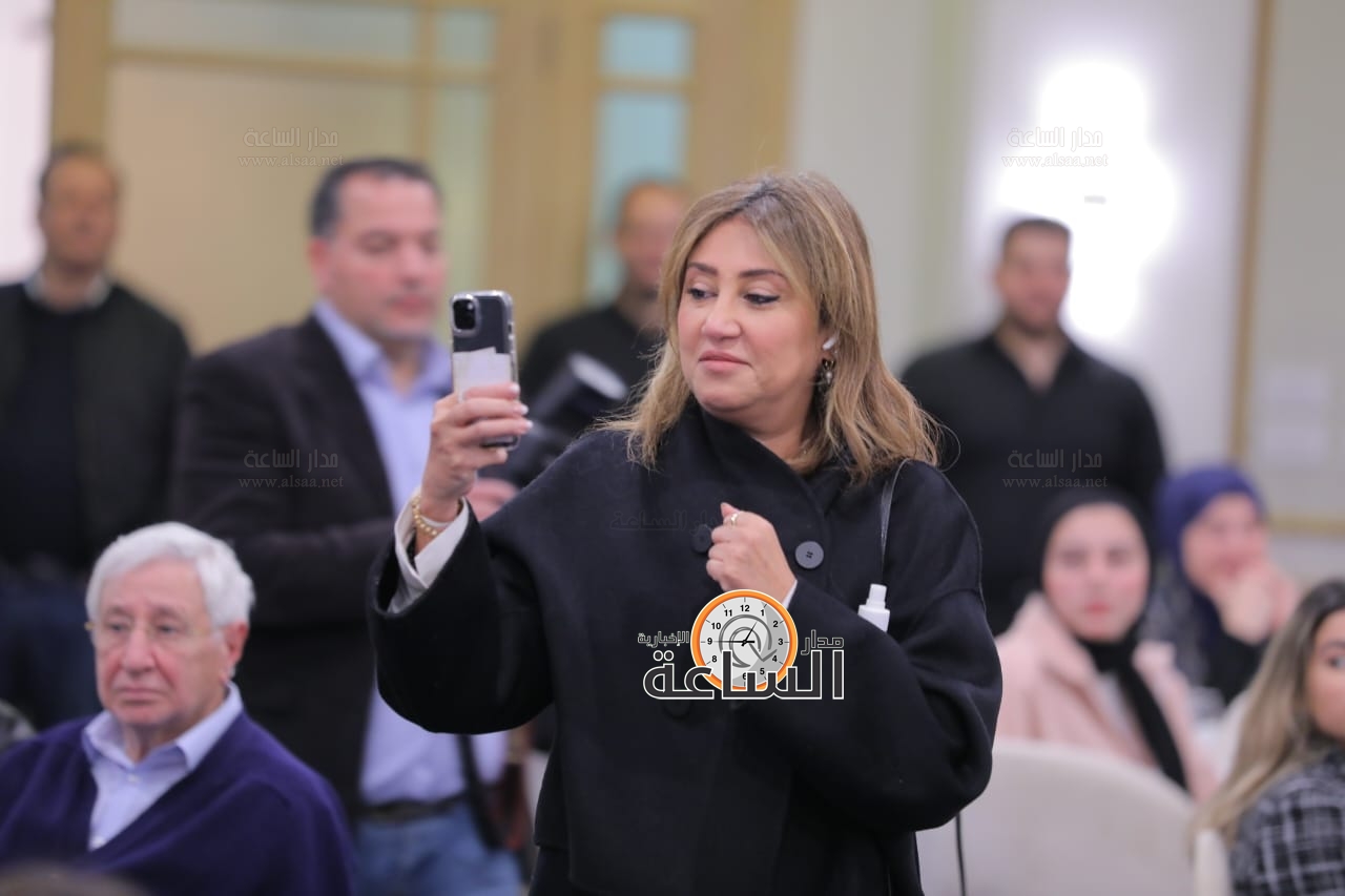 Madar Al-Saa Images 0.11798885633321432