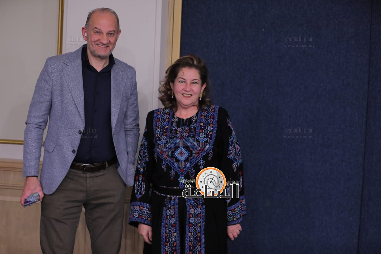 Madar Al-Saa Images 0.5112742938873012