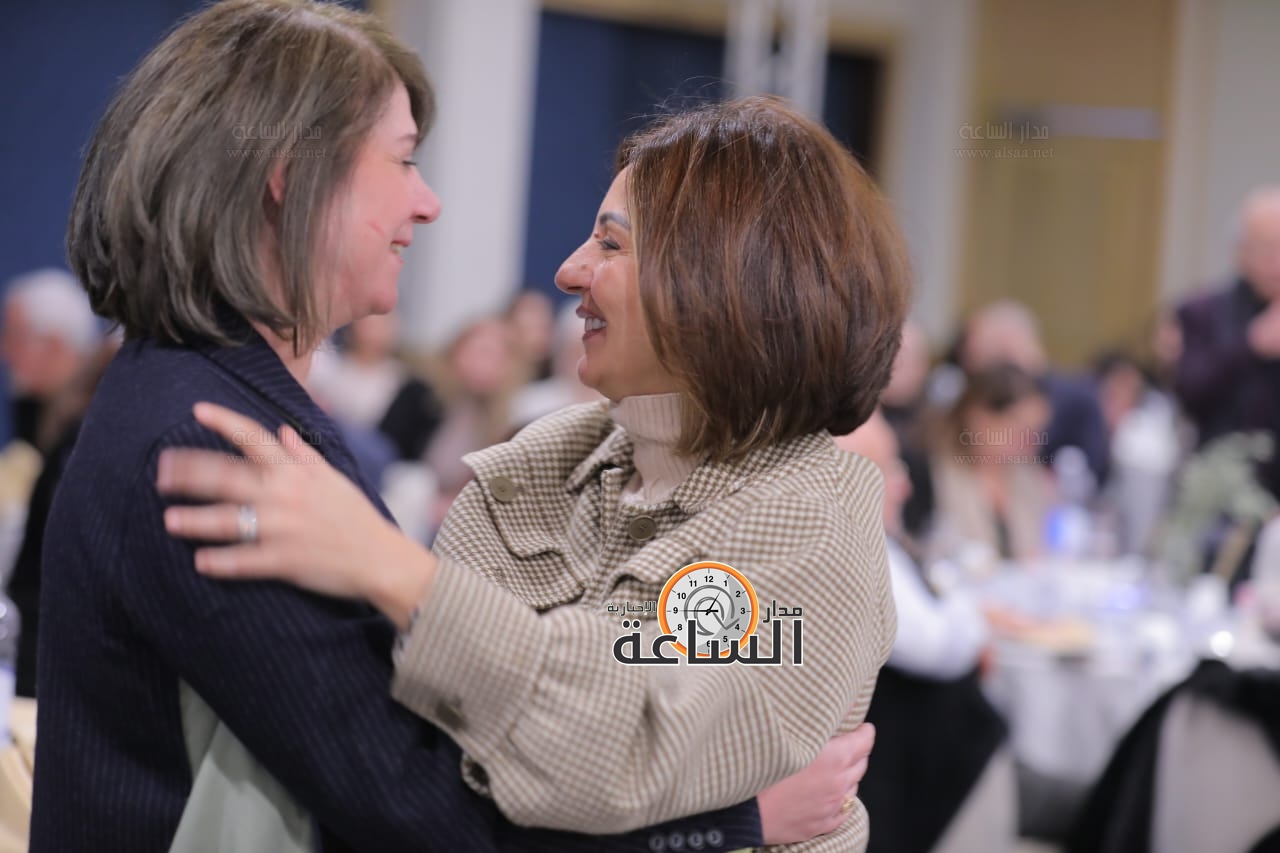 Madar Al-Saa Images 0.4251220881752287