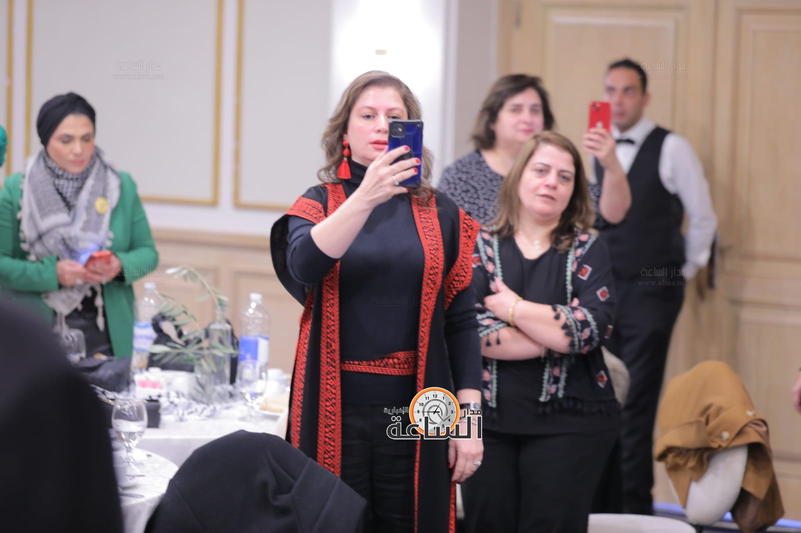 Madar Al-Saa Images 0.1970028317232142