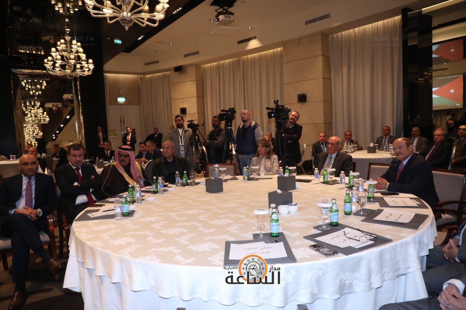 Madar Al-Saa Images 0.8610203898066262