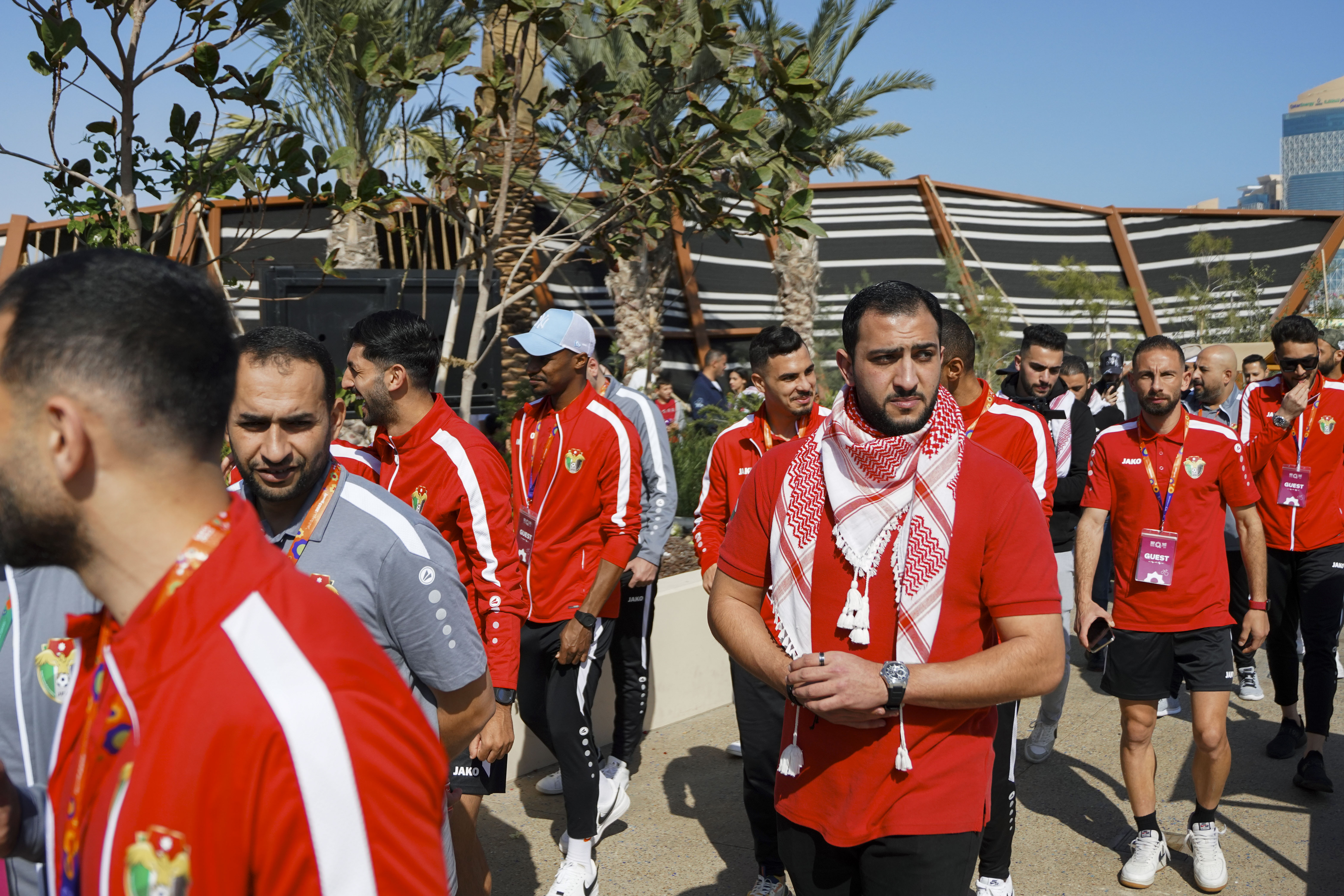 Madar Al-Saa Images 0.7447109322393695