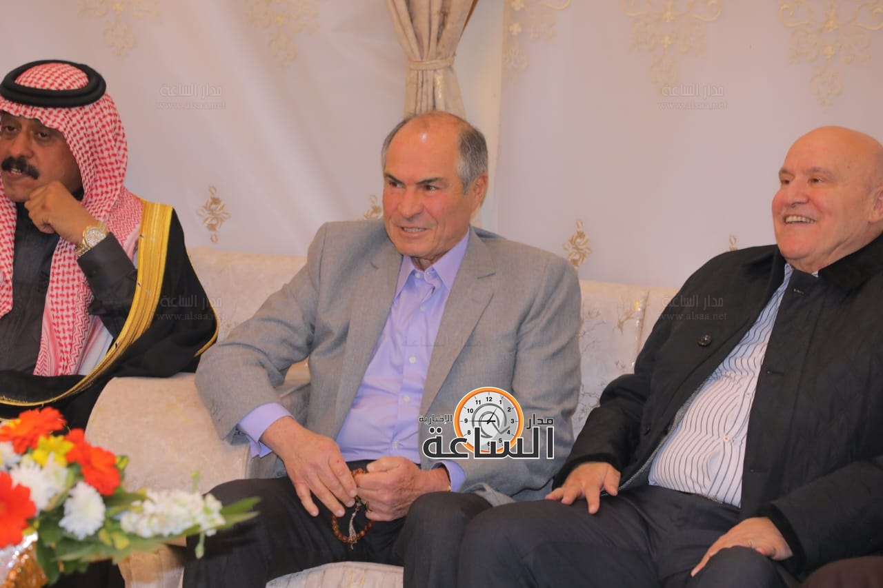 Madar Al-Saa Images 0.45132497366840507